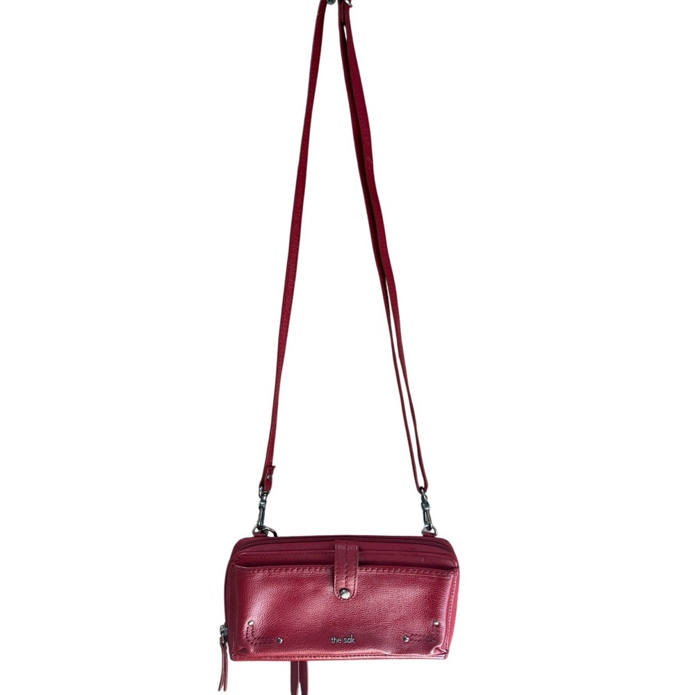 The Sak Iris Smartphone Clutch Wristlet Red Leather Classic Crossbody Purse - Picture 3 of 7